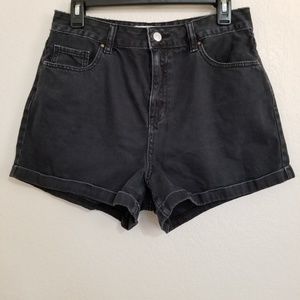 PacSun Shorts - Pacsun Mom Short Cuffed Denim Shorts 29 PacSun Shorts - Pacsun Mom Short Cuffed Denim Shorts 29